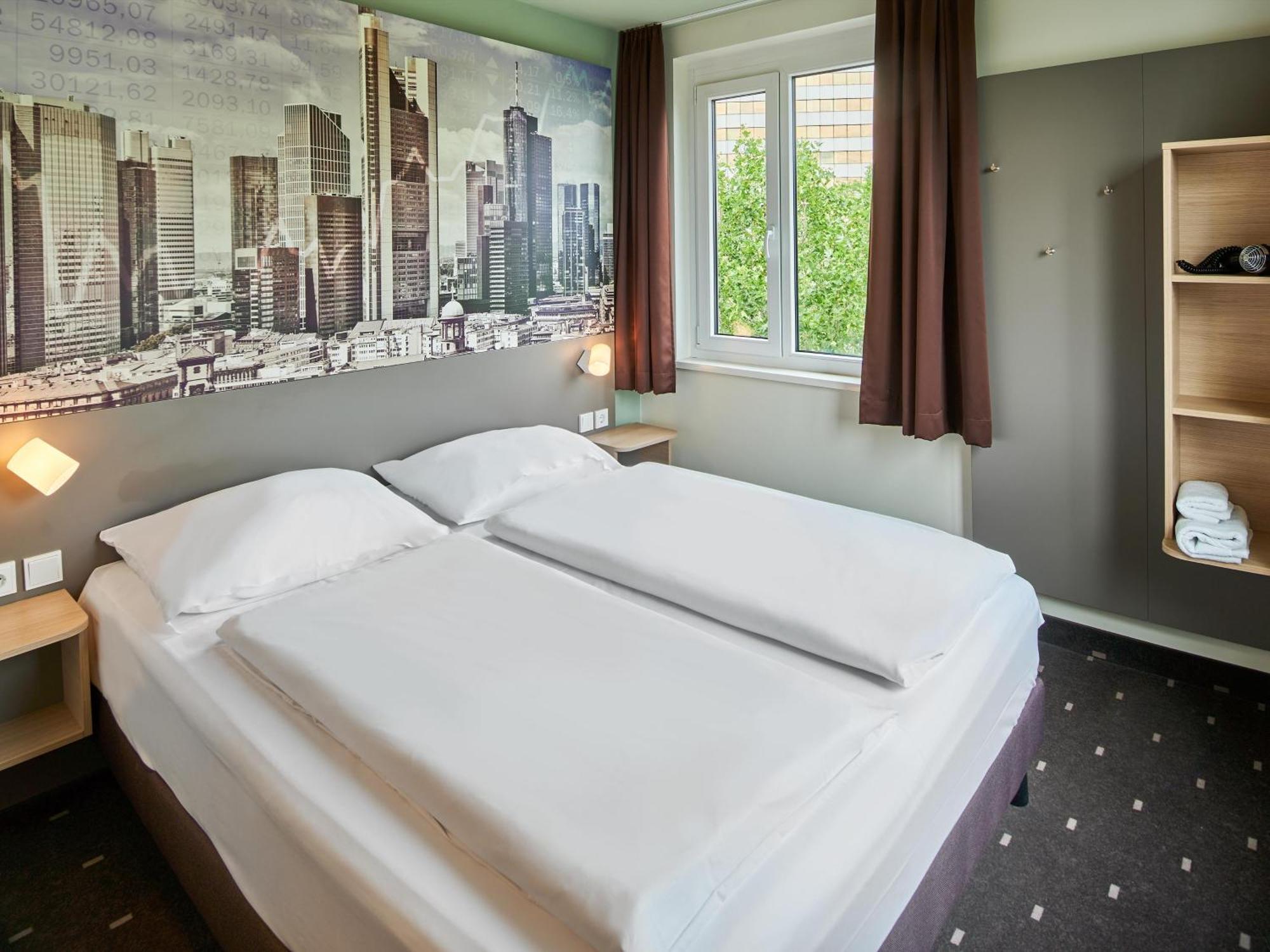 B&B Hotel Frankfurt-West Eschborn Exterior foto